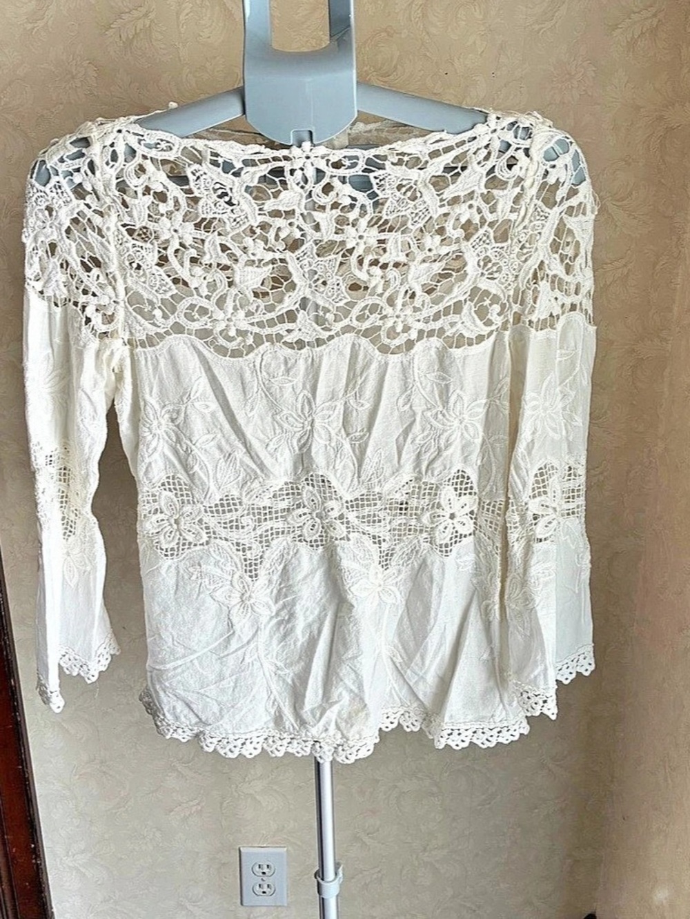 Marisa Renee Lace Blouse in White Size Medium